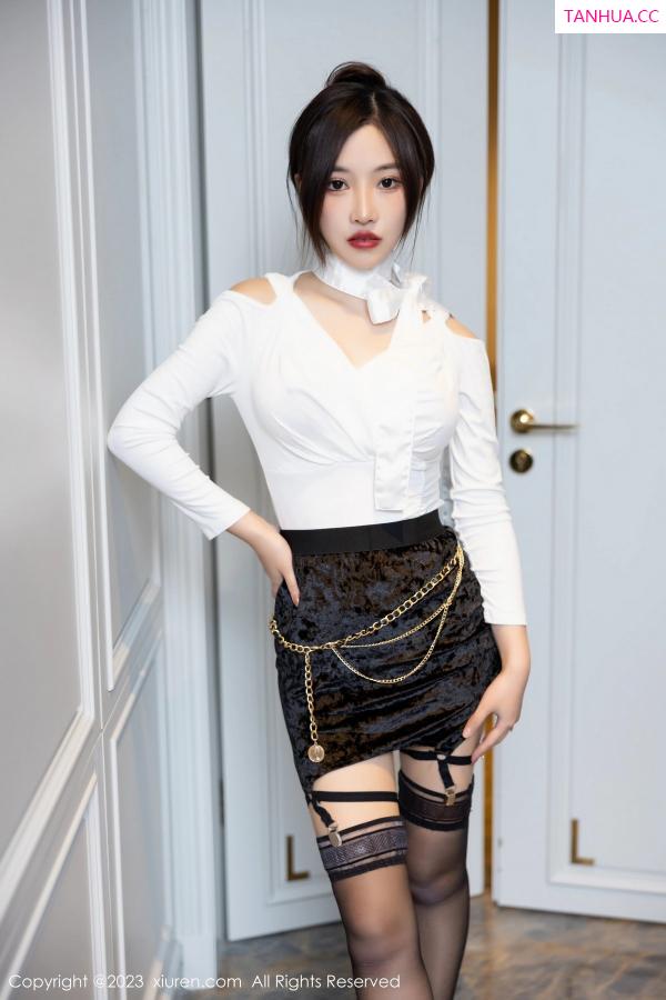 [XiuRen]高清写真图 2023.03.08 No.6378 妙可可Cheese 新人美腿